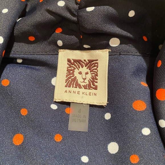 *Anne Klein* Polka Dot Top - Picture 10 of 10
